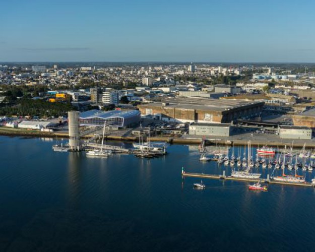 lorient-base-sous-marins